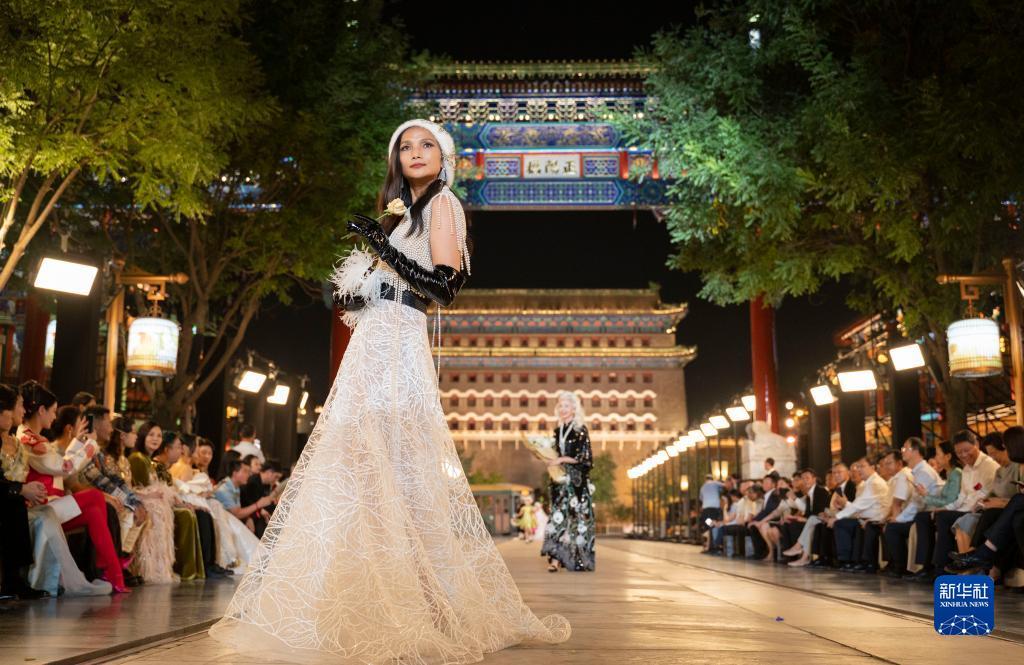 首存送彩金平台